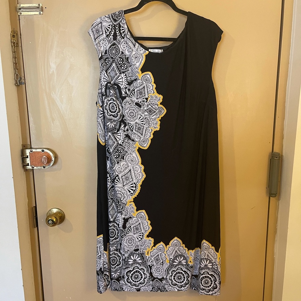 Dress Barn Black Dress with White and Yellow Paisley Border